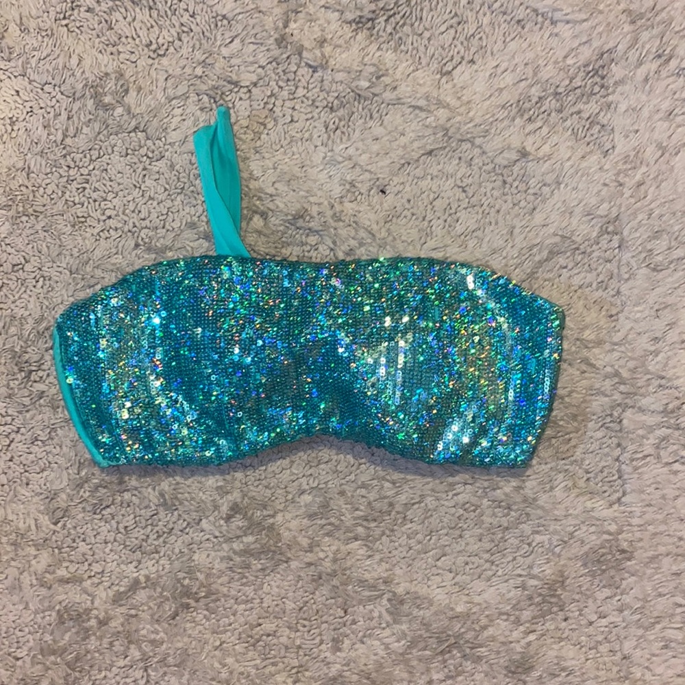 strapless victories secret swimming top perfect for summer